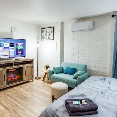 Studio W/ King Bed Near Dwtn Rochester Luaran gambar